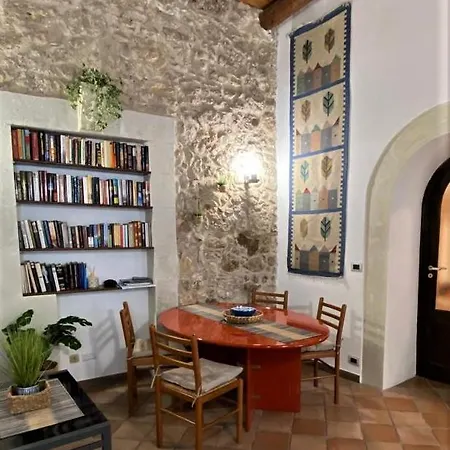 アパート Stone&cotto Ortigia House *